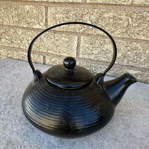 Black Elegant Black Teapot